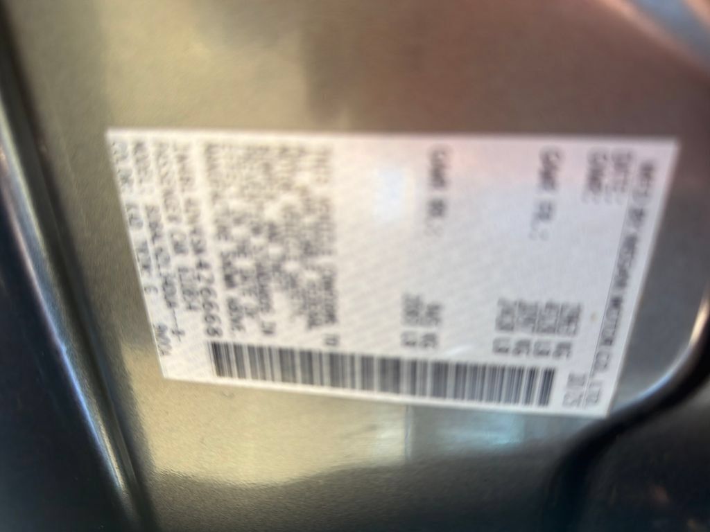 Used 2025 Nissan Altima 2.5 SV FWD image 29