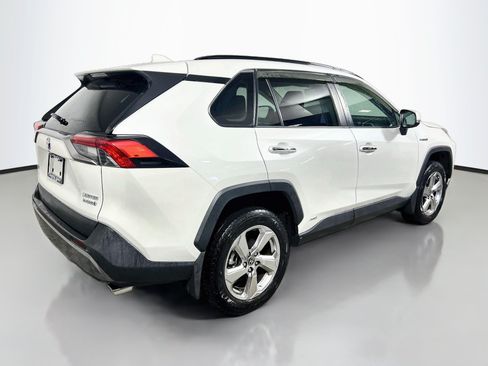 Used 2021 Toyota RAV4 Limited w/ Limited Grade Weather Package AWD/4WD image 4