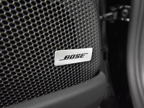 Used 2025 Porsche Panamera 4 image 25