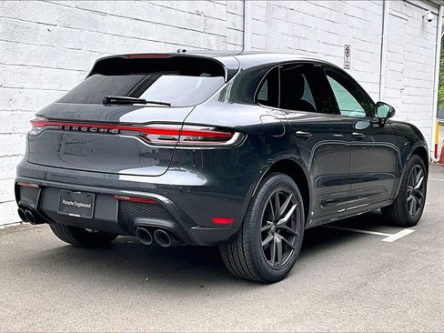 Certified 2023 Porsche Macan Turbo AWD/4WD image 17