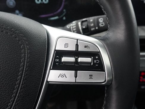 Used 2023 Kia Telluride EX w/ EX Captain's Chair Package image 41