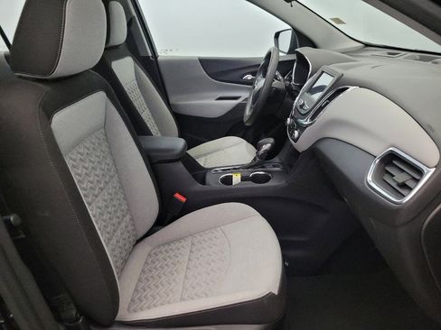 Used 2024 Chevrolet Equinox LS AWD/4WD image 21