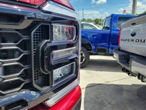 New 2026 Ford F250 Lariat w/ Black Appearance Package AWD/4WD image 3