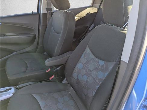 Used 2017 Chevrolet Spark LT image 22