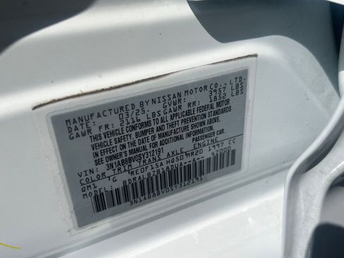 Used 2025 Nissan Sentra S image 23