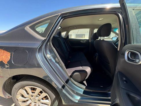 Used 2017 Nissan Sentra SV FWD image 13