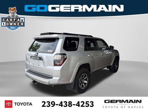 Used 2023 Toyota 4Runner TRD Off-Road Premium w/ Moonroof Package AWD/4WD image 10