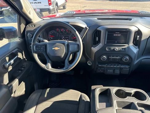 Certified 2024 Chevrolet Silverado 2500 Custom w/ Custom Convenience Package image 17