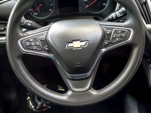 Used 2024 Chevrolet Malibu LT image 19