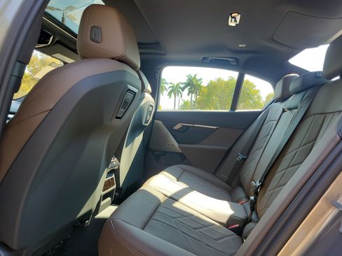 New 2026 BMW 530i image 12