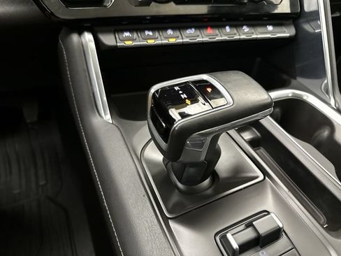 Used 2024 GMC Sierra 1500 Denali w/ Technology Package AWD/4WD image 25