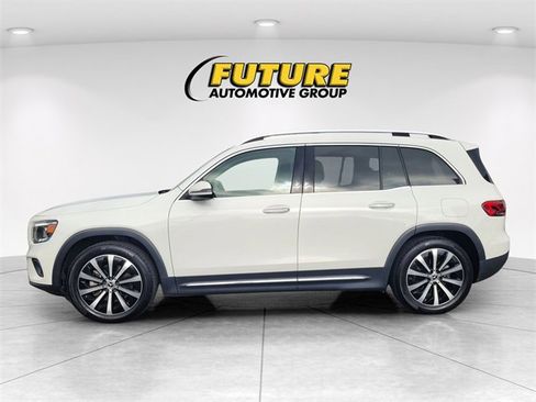 Used 2021 Mercedes-Benz GLB 250 4MATIC image 6