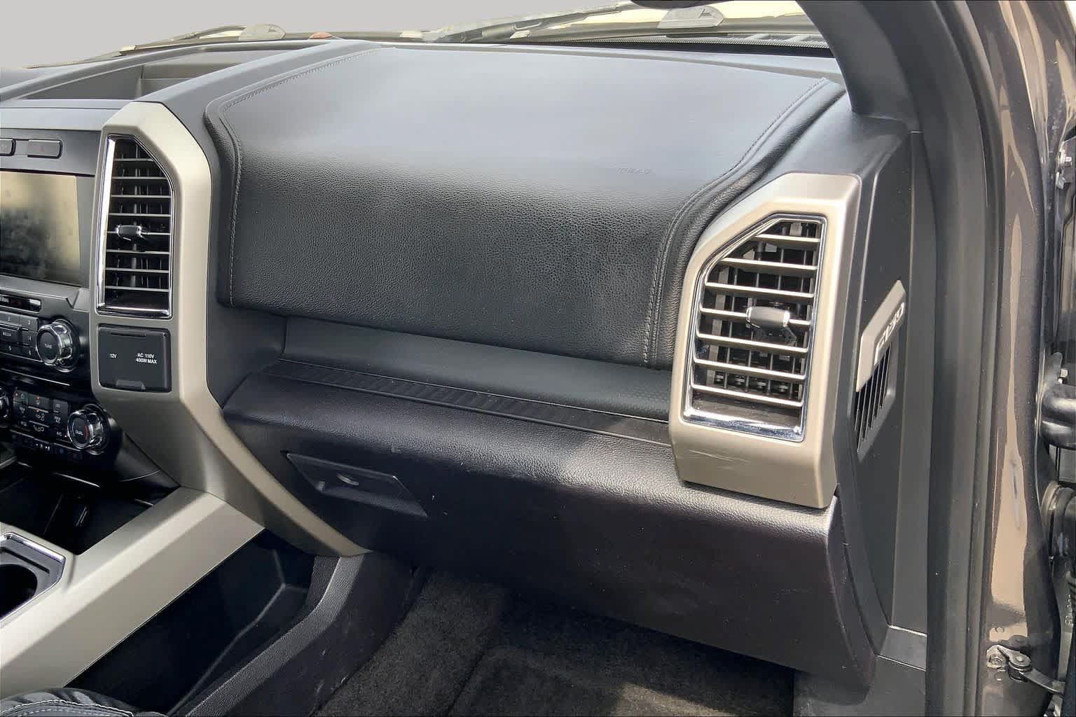 Used 2015 Ford F150 Lariat AWD/4WD image 18