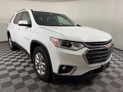 Used 2020 Chevrolet Traverse LT