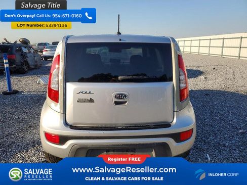 Used 2012 Kia Soul + FWD image 8