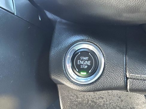 Used 2023 Buick Envision Essence w/ Sport Touring Package image 19