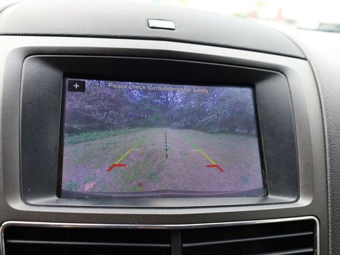 Used 2019 Lincoln MKT AWD image 23