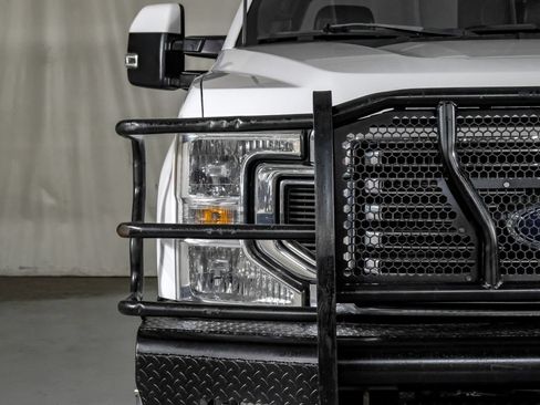Used 2022 Ford F350 Lariat w/ Lariat Value Package AWD/4WD image 37