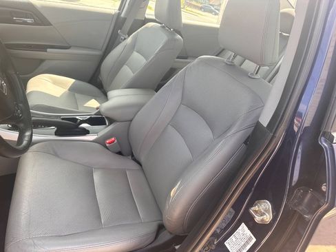 Used 2015 Honda Accord EX-L image 9