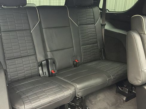 Used 2026 Cadillac Escalade Platinum Sport w/ LPO, ONYX Package image 38