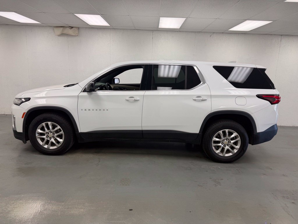 Used 2022 Chevrolet Traverse LS AWD/4WD image 2