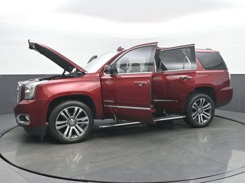 Used 2020 GMC Yukon Denali w/ Denali Ultimate Package AWD/4WD image 57