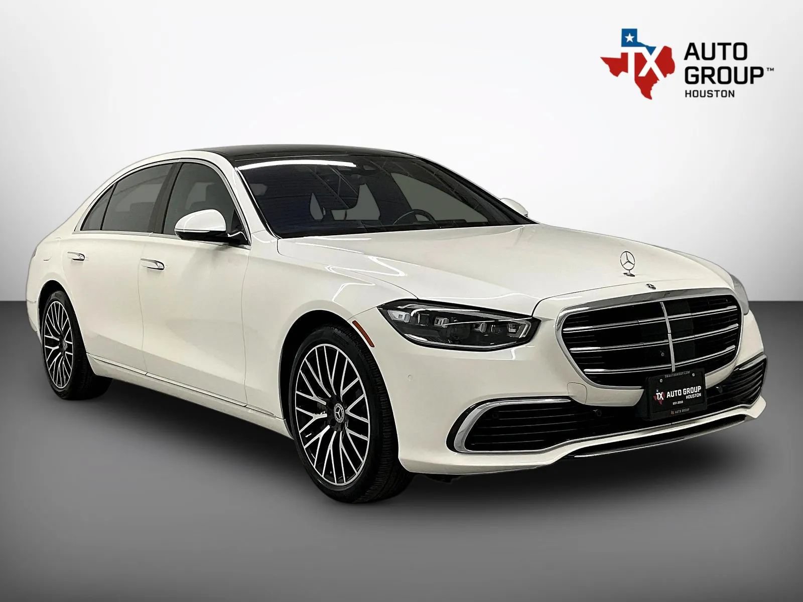 Used 2021 Mercedes-Benz S 580 4MATIC Sedan image 4