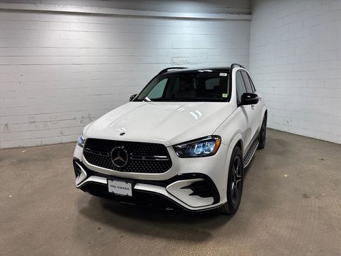 Used 2024 Mercedes-Benz GLE 350 4MATIC image 2