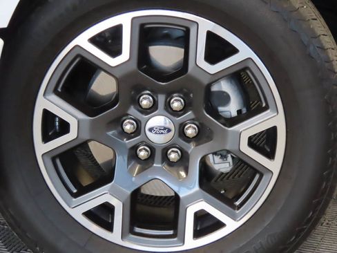 Used 2024 Ford F150 STX AWD/4WD image 8