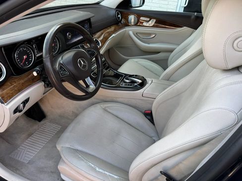 Used 2017 Mercedes-Benz E 300 4MATIC w/ Premium 1 Package image 16