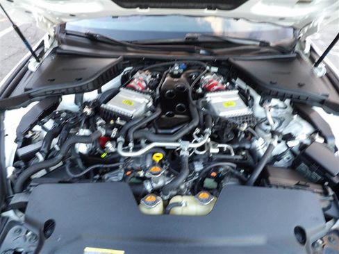 Used 2018 INFINITI Q60 Red Sport 400 w/ Sensory Package 3.0T Sport image 23