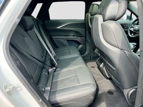 Used 2025 Cadillac Lyriq Sport RWD image 29