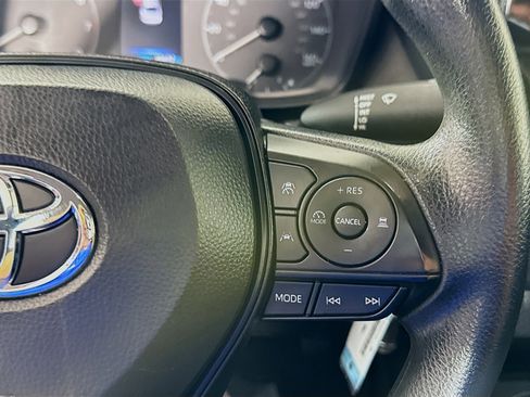Used 2024 Toyota Corolla LE FWD image 15