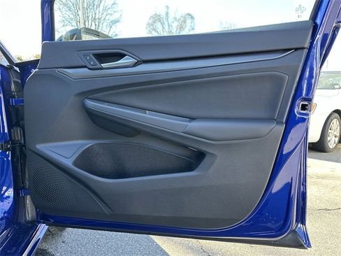 New 2026 Volkswagen Golf image 33