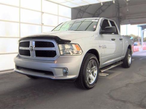 Used 2013 RAM 1500 Express RWD image 2