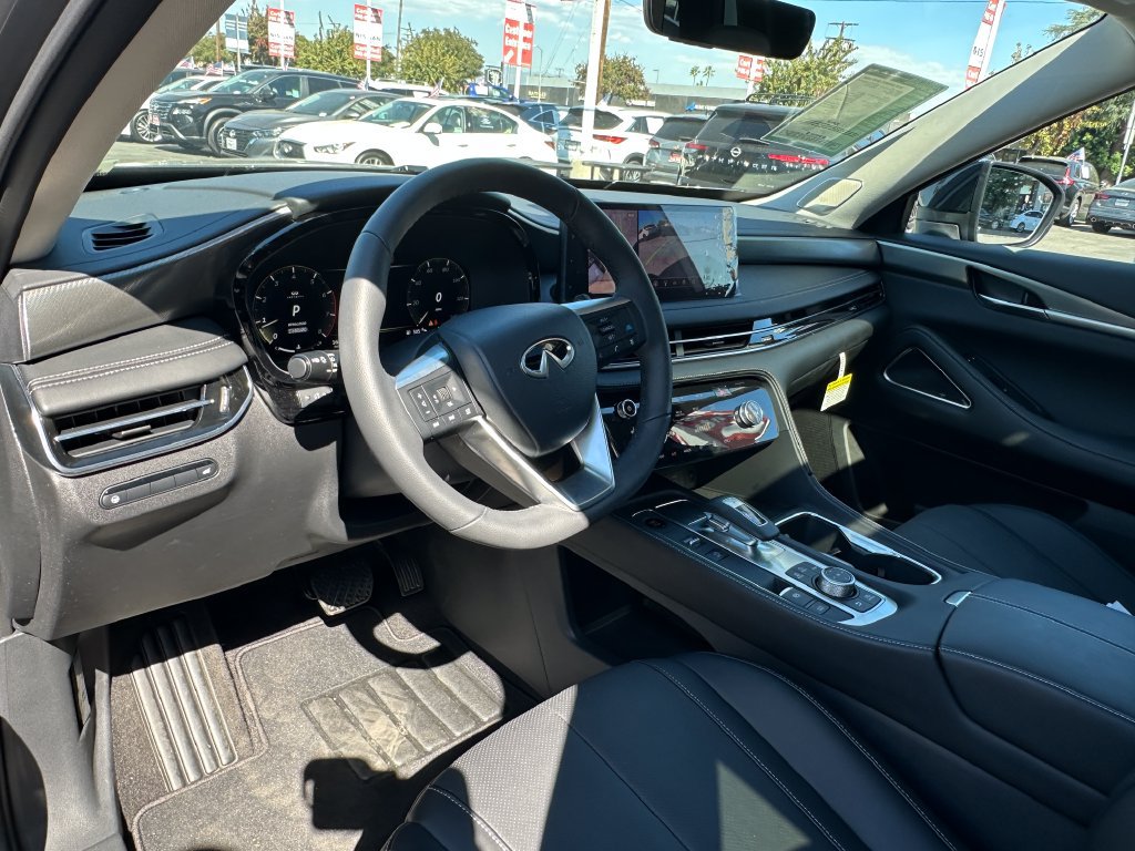 Certified 2027 INFINITI QX60 Luxe w/ Cargo Package FWD image 24