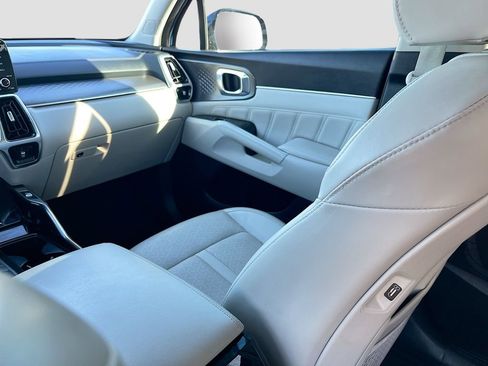 Used 2021 Kia Sorento SX image 24