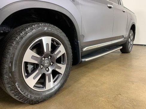 Used 2019 Honda Ridgeline RTL-E image 2