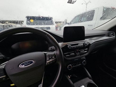 Used 2024 Ford Escape Active w/ Cold Weather Package image 8