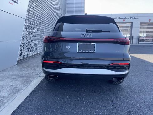 Certified 2025 Audi Q5 Premium Plus w/ Premium Plus image 15