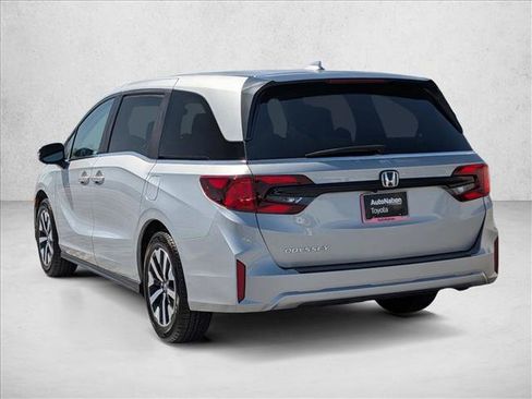 Used 2025 Honda Odyssey EX-L image 8