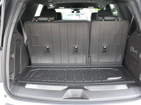 Used 2025 GMC Yukon AT4 image 7