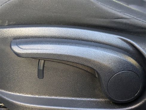 Used 2023 Kia Soul LX image 19