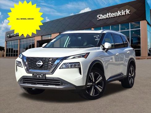 Used 2023 Nissan Rogue SL w/ SL Premium Package image 3