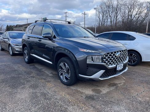 Used 2022 Hyundai Santa Fe SEL w/ Convenience Package image 1