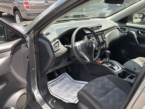 Used 2016 Nissan Rogue SV w/ SV Premium Package AWD/4WD image 9