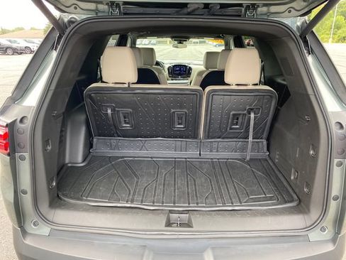 Used 2023 Chevrolet Traverse LT w/ LPO, Floor Liner Package AWD/4WD image 20