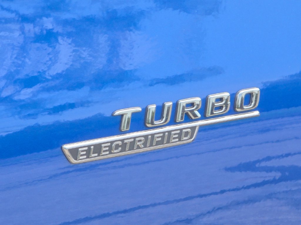 Certified 2026 Mercedes-Benz C 43 AMG 4MATIC Sedan image 6
