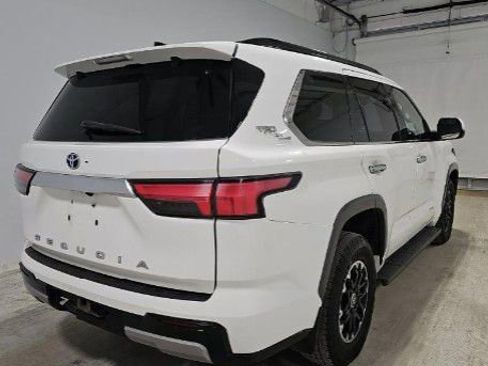 Used 2023 Toyota Sequoia Limited w/ TRD Off-Road Package image 3