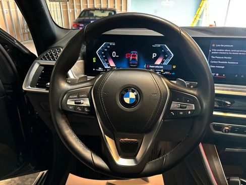 Used 2025 BMW X5 xDrive40i image 12